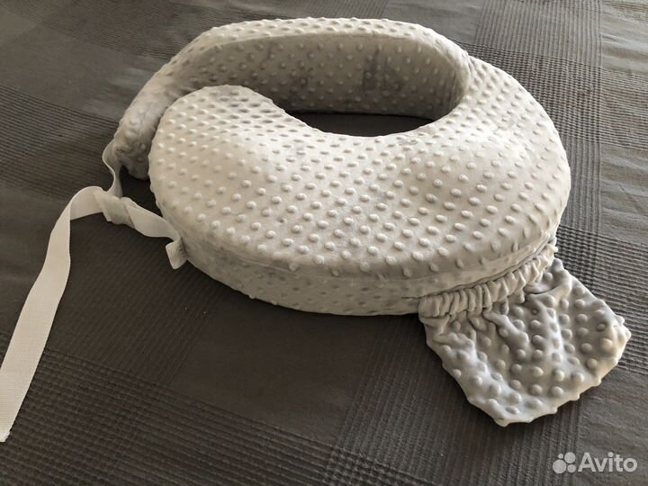 Подушка для кормления Loona