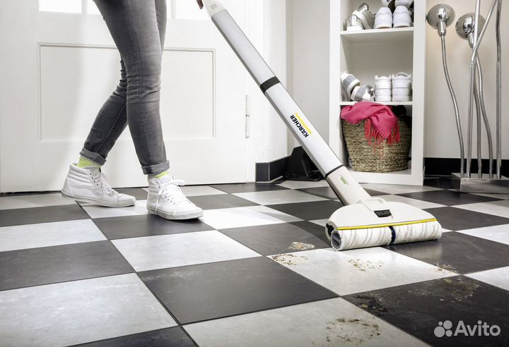 Karcher / Электрошвабра FC 3 Cordless Premium 1