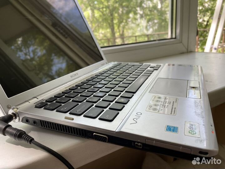 Sony vaio VGN-SR19VRN