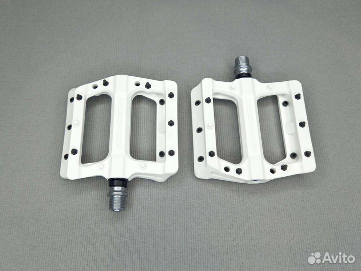 Новые педали Nukeproof Electron EVO (White)