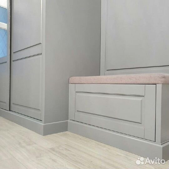 Прихожая по индивидуальному заказу для одежды