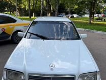 Mercedes-Benz C-класс 1.8 MT, 1995, 430 000 км, с пробегом, цена 260 000 руб.