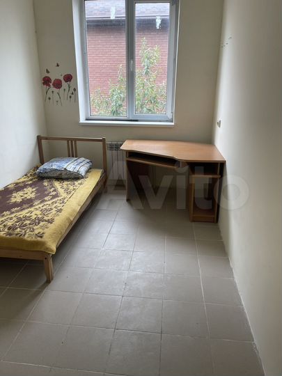 Комната 15 м² в 4-к., 2/3 эт.