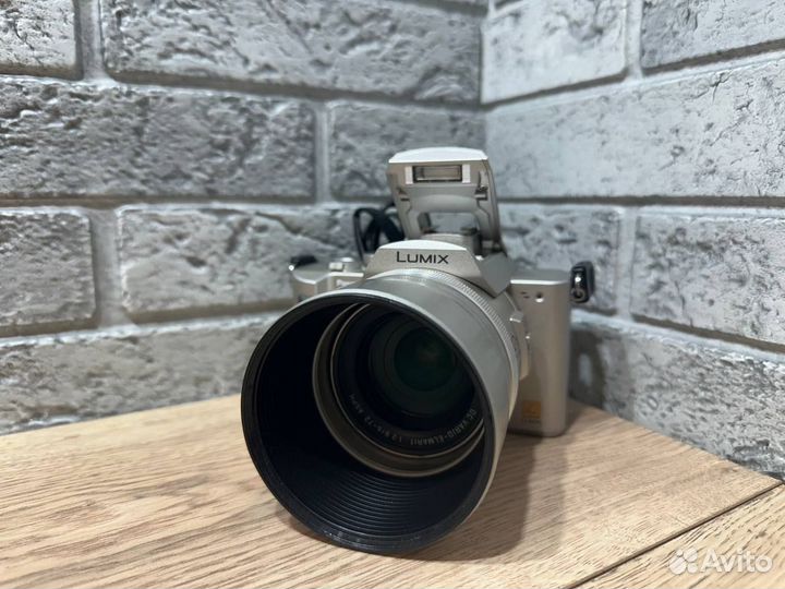 Фотоаппарат Panasonic dvc-fz10