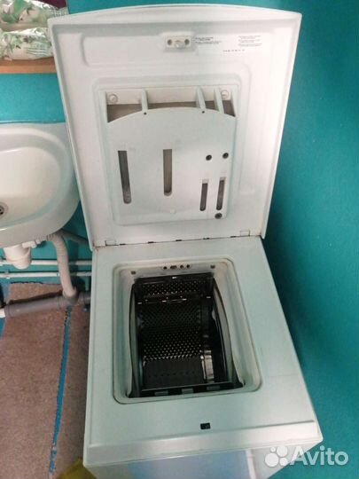 Стиральная машина с вертикальной загрузкой