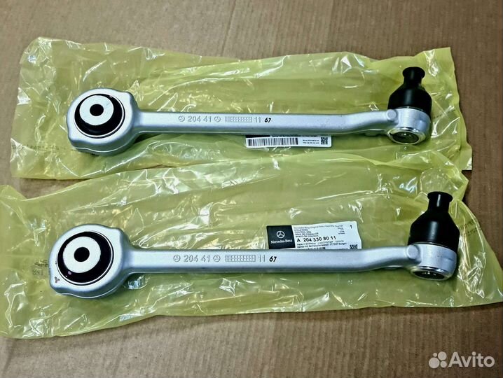 Рычаг перед W 204 левый/правый (A2043308011)