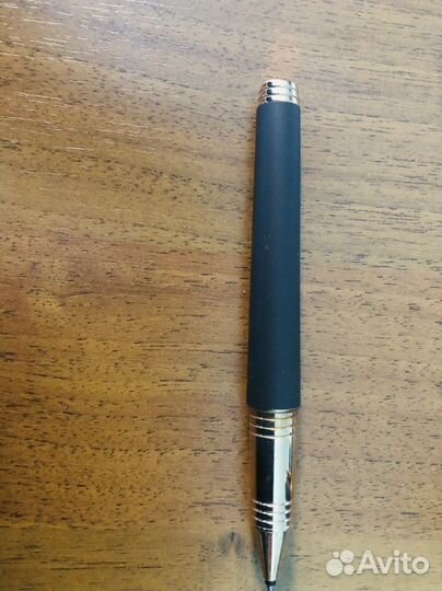 Ручка-роллер Parker Premier T560, Lacquer Black GT