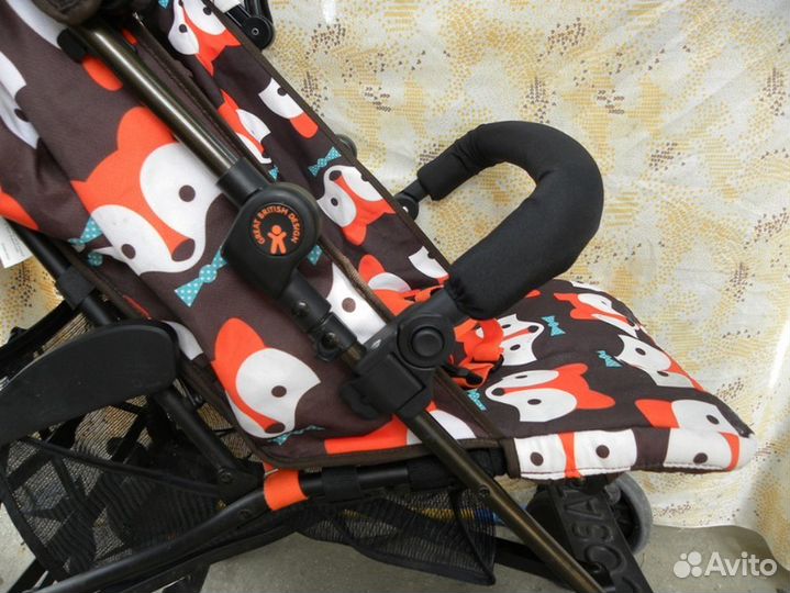 Универсальный бампер на трости новый