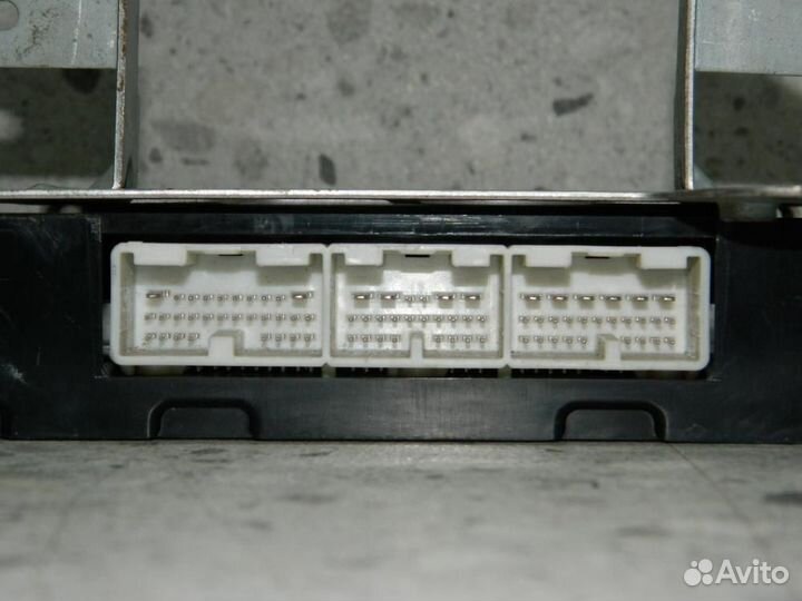 Блок электронный Land Rover Discovery 4 LA 2009-20