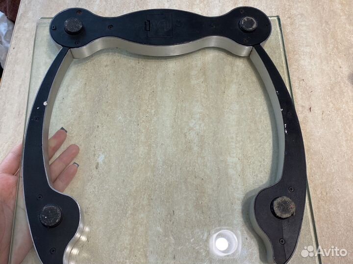 Напольные весы momert