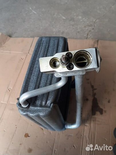 Радиатор испаритель кондиционера Волга Сайбер,Додж