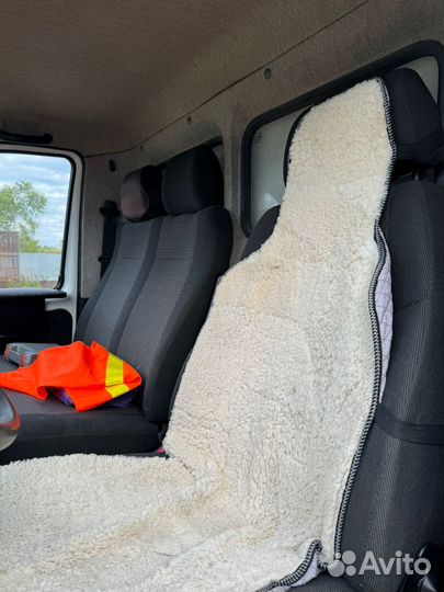 ГАЗ ГАЗель 3302 изотермический, 2013