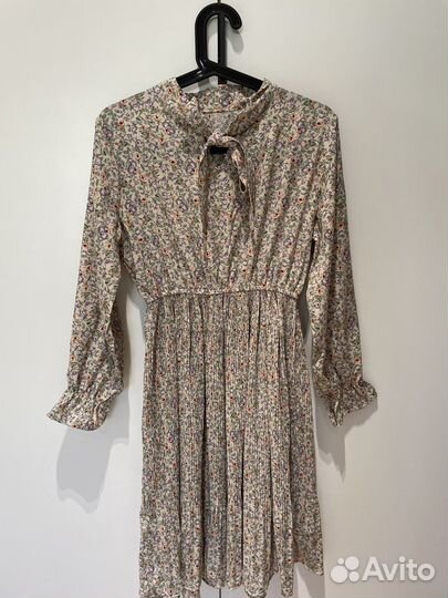 Платье женское