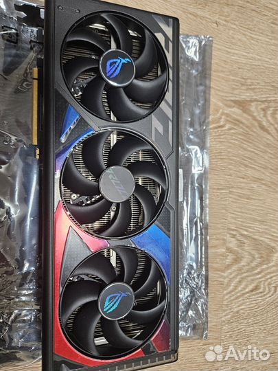 RTX 4080 Asus Strix OC