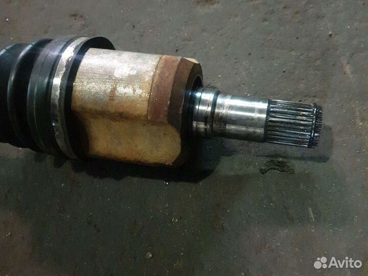 Привод левый мазда 3 bk 2.0 МКПП