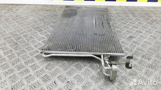 Радиатор кондиционера volvo C70 2 (93E36KB01)