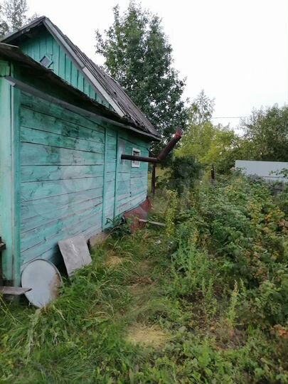 Дача 20 м² на участке 6 сот.