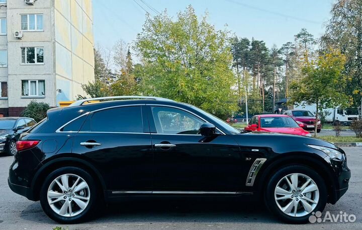 Infiniti QX70 3.7 AT, 2013, 174 500 км