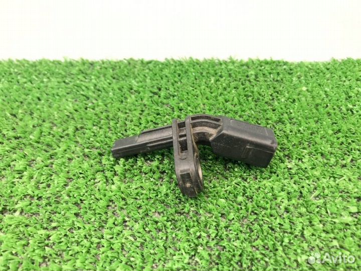 Датчик ABS Volkswagen Sharan 7N cava 2011