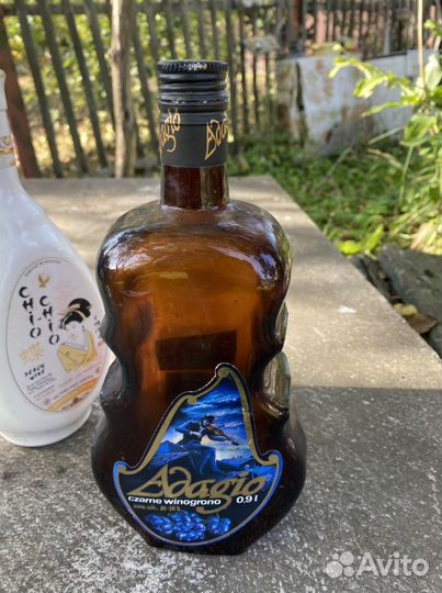 Бутылки контрабас парусник кьянти винтаж кинорекв