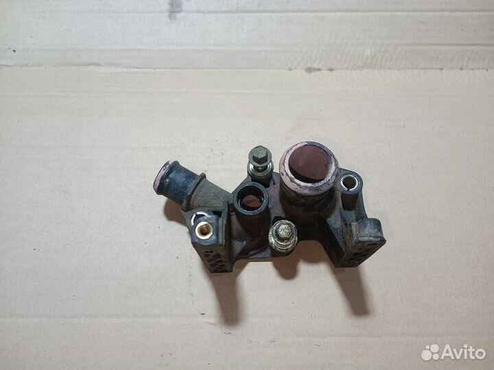 Тройник системы охлаждения фокус 2 1.6