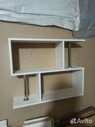 Полка для цветов на заказ, полка для книг на заказ