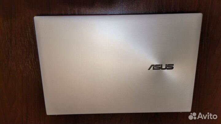 Ноутбук asus ZenBook 13 oled UX325E
