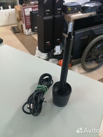 Графический планшет wacom intuos pro small pth-45