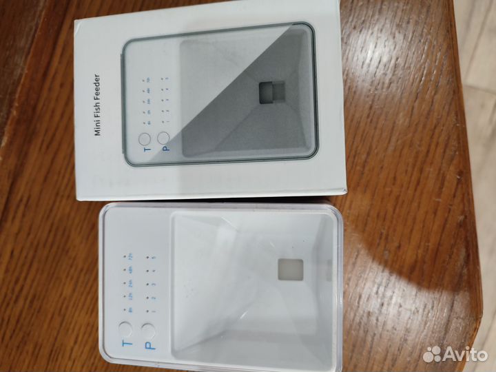 Автокормушка для рыб