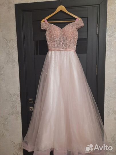 Продам платье