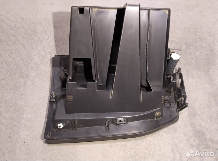 Бардачок пассажирский ford focus 3