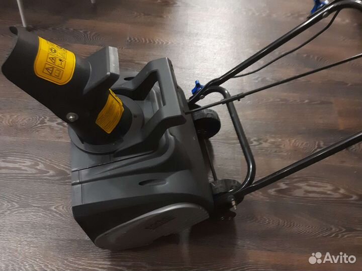 Снегоуборщик электрический