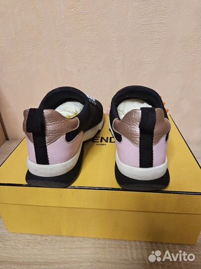 Кроссовки fendi женские 37.5