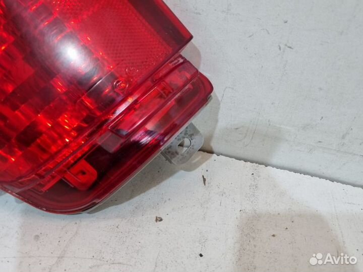 Фонарь противотуманный задний левый Toyota Land
