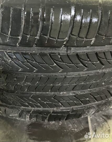Altenzo Sport Navigator 285/35 R21 и 325/30 R21