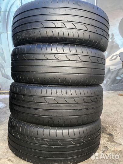 Continental ContiPremiumContact 2 215/55 R17 94V