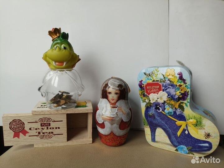 Коробочки баночки жестяные дерево копилка