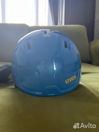 Горнолыжный шлем uvex детский