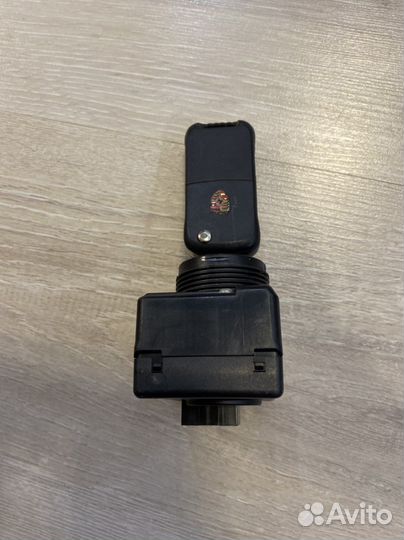 Замок зажигания Porsche Cayenne 955 M48.00 2006