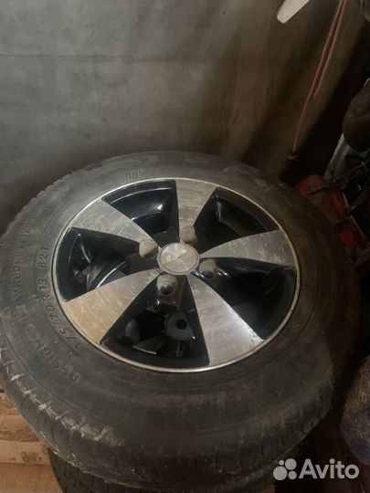 Продам колеса лето