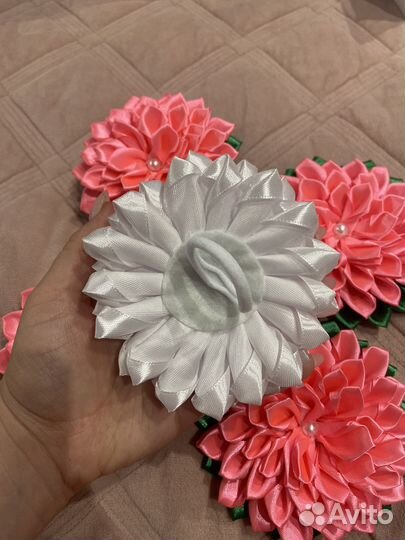 Банты из атласных лент