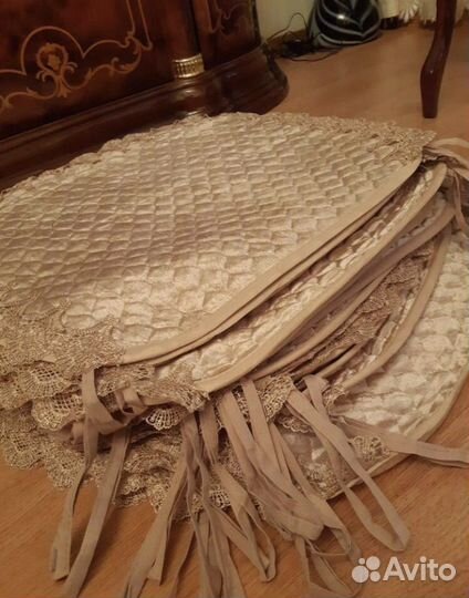 Чехлы на стулья / сидушки