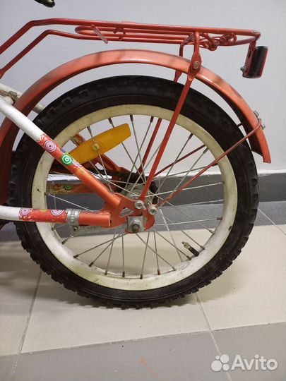 Детский велосипед 16
