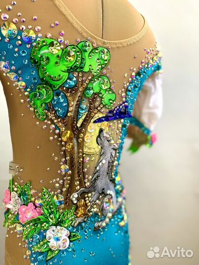 Купальник для художественной гимнастики