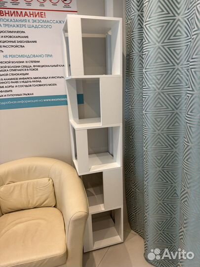 Напольная полка новая