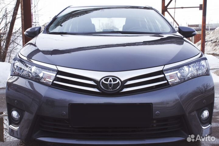 Реснички Toyota Corolla E170 (13-16) RA