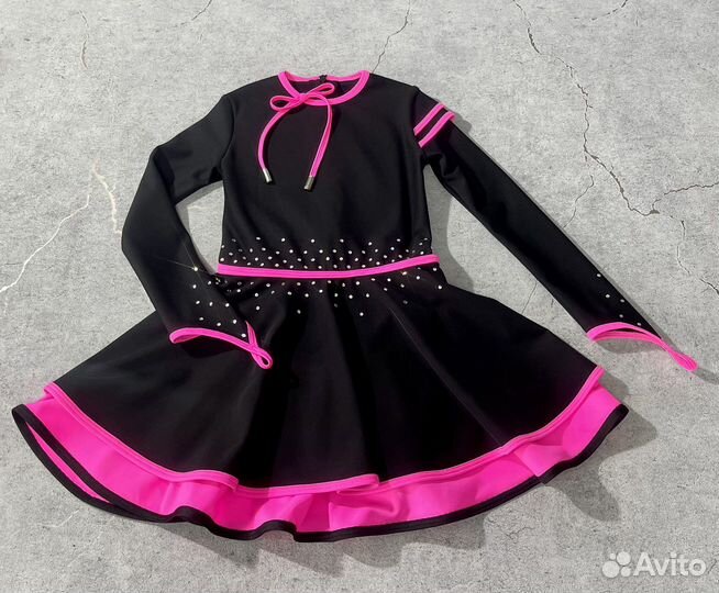 Костюм для фигурного катания