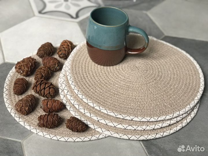 Салфетки сервировочные, подставки