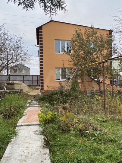 Дом 143 м² на участке 7,4 сот.