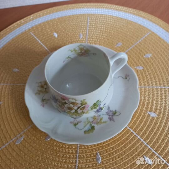 Чашка с блюдцем Кузнецов